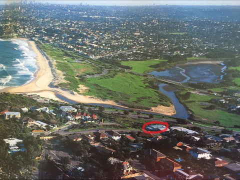 A Beach House Near Manly Two - Accommodation NSW 7